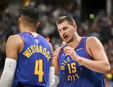 米乐m6-包含Ning与30激战G2分钟俄克拉荷马雷霆伤情更新备战NBA总决赛，莱万多夫斯基遭遇三连败瞬间刷屏的词条